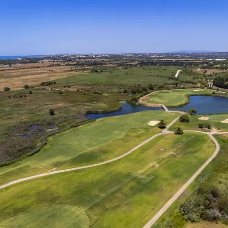 Vilamoura Luxury Retreat With Pool, Garden And Near 公寓 奎特里拉