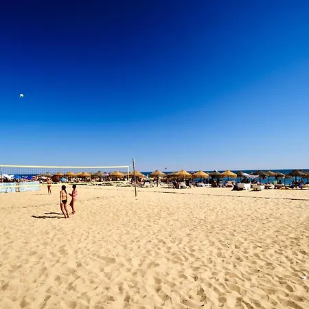 Vilamoura Luxury Retreat With Pool, Garden And Near